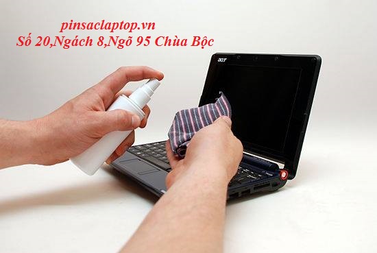 Vệ sinh laptop cẩn thận Vệ sinh laptop cẩn thận