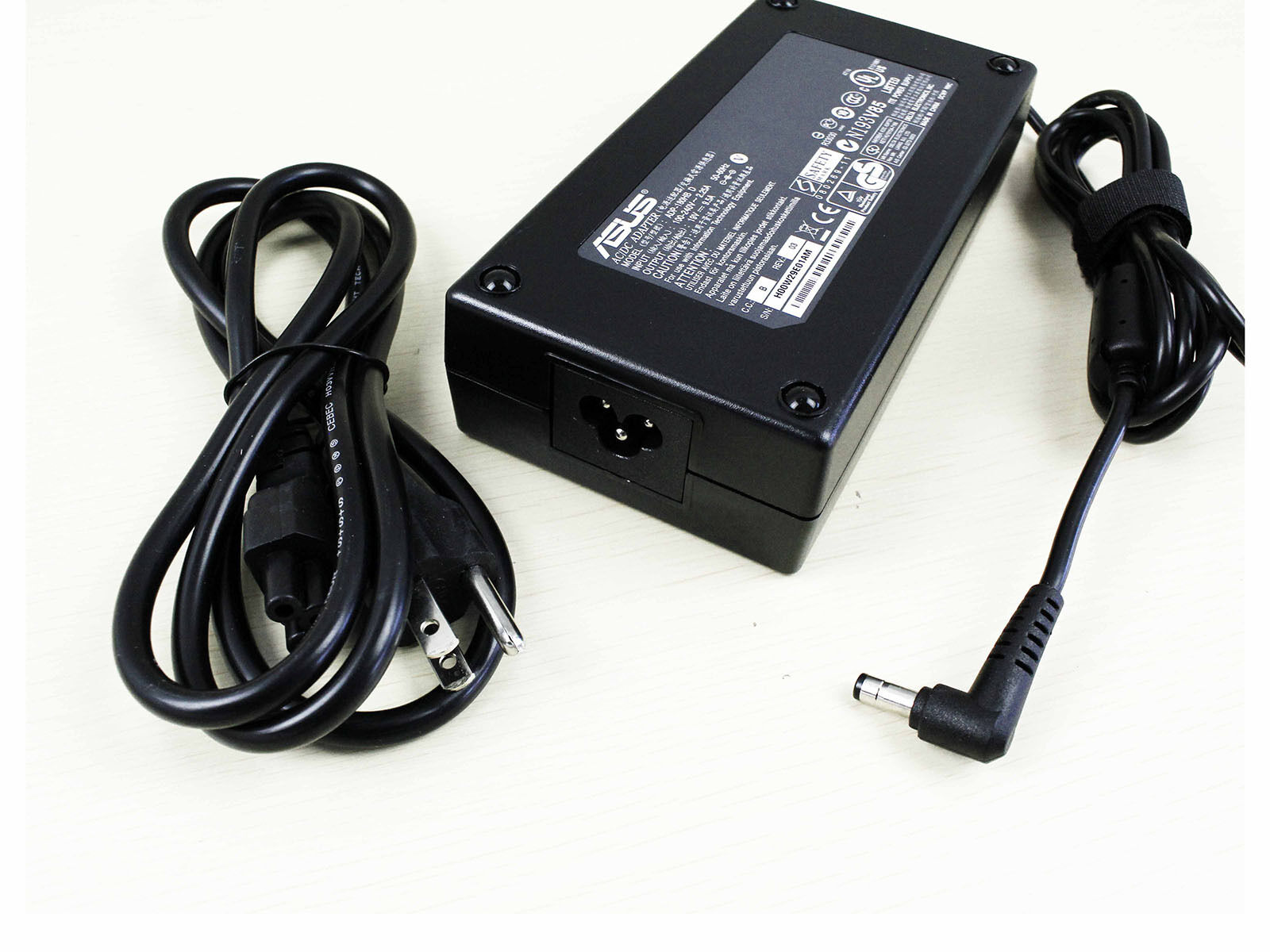 Sạc Adapter Laptop Asus 19V 9.5A 180WSạc Adapter Laptop Asus 19V 9.5A 180W Sạc Adapter Laptop Asus 19V 9.5A 180W