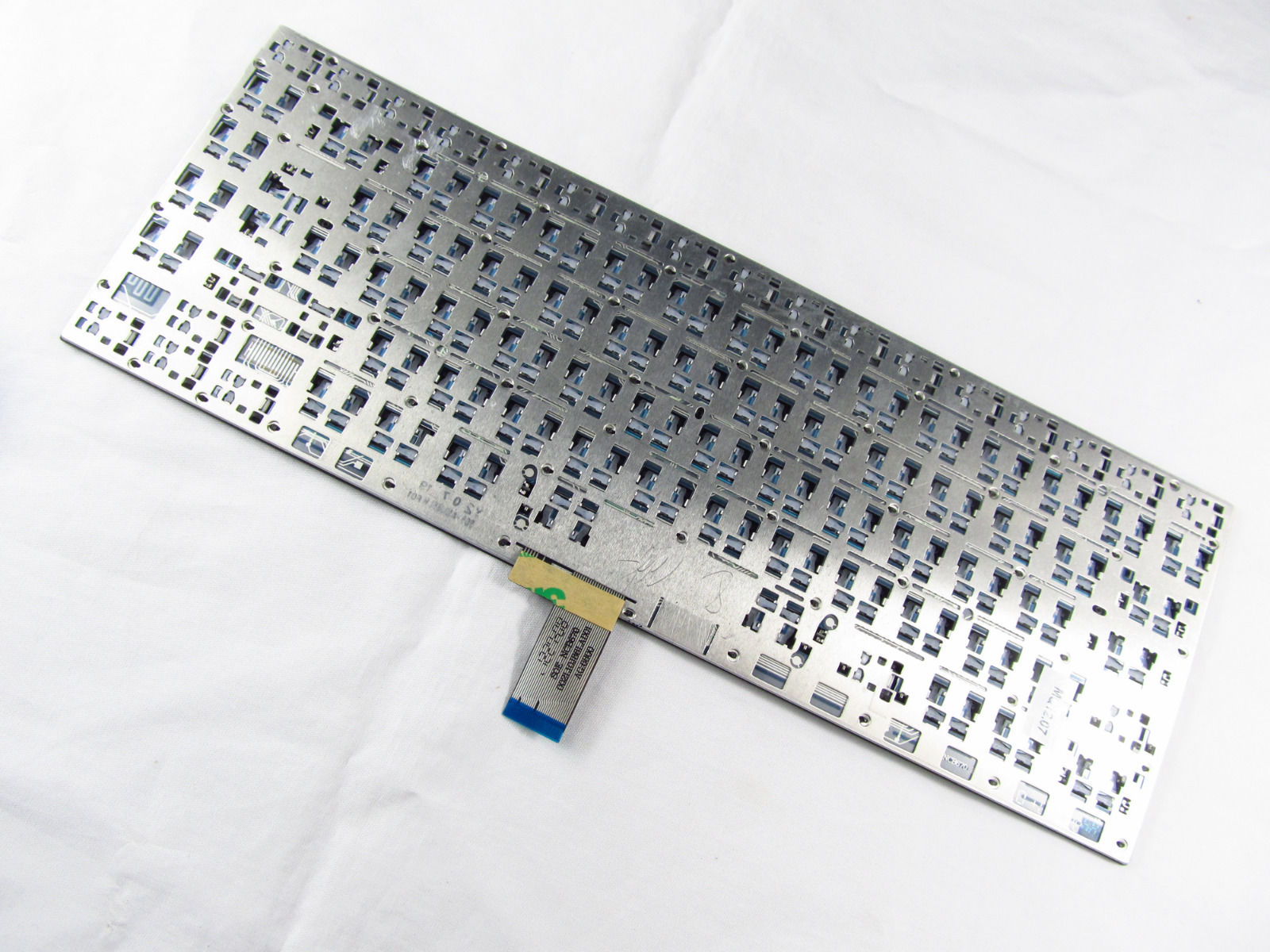 Bàn Phím keyboard Toshiba Portege R830 Bàn Phím Toshiba Portege R830