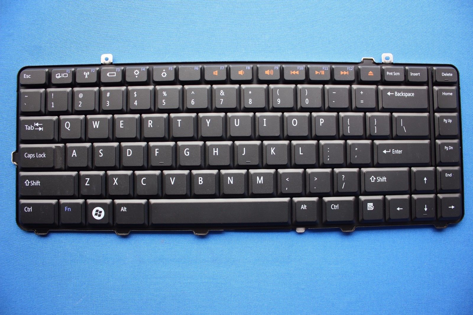 Bàn phím Dell Studio 1555 1557 1558 US