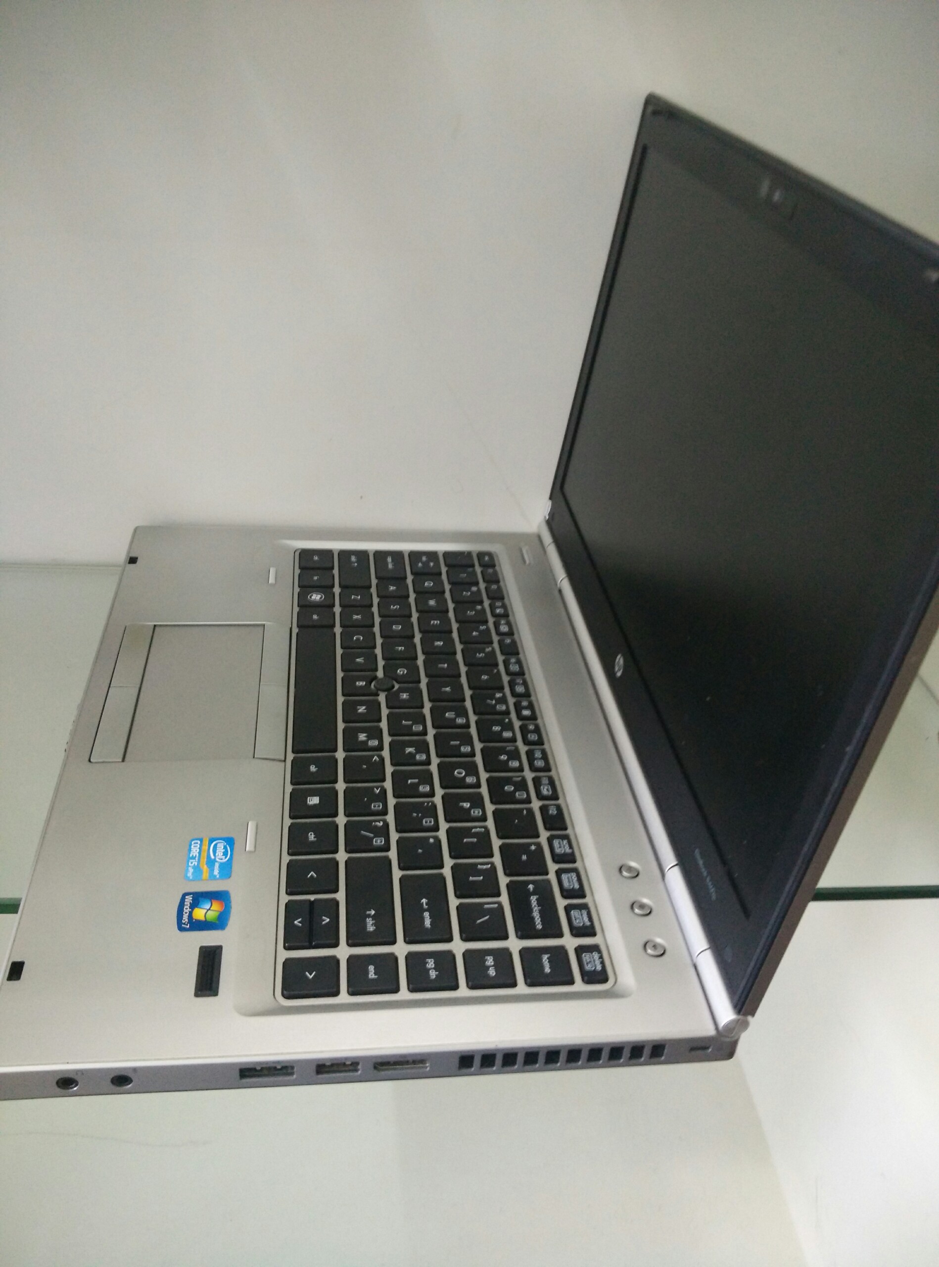 Laptop HP cũ Elitebook 8460w Laptop HP cũ Elitebook 8460w