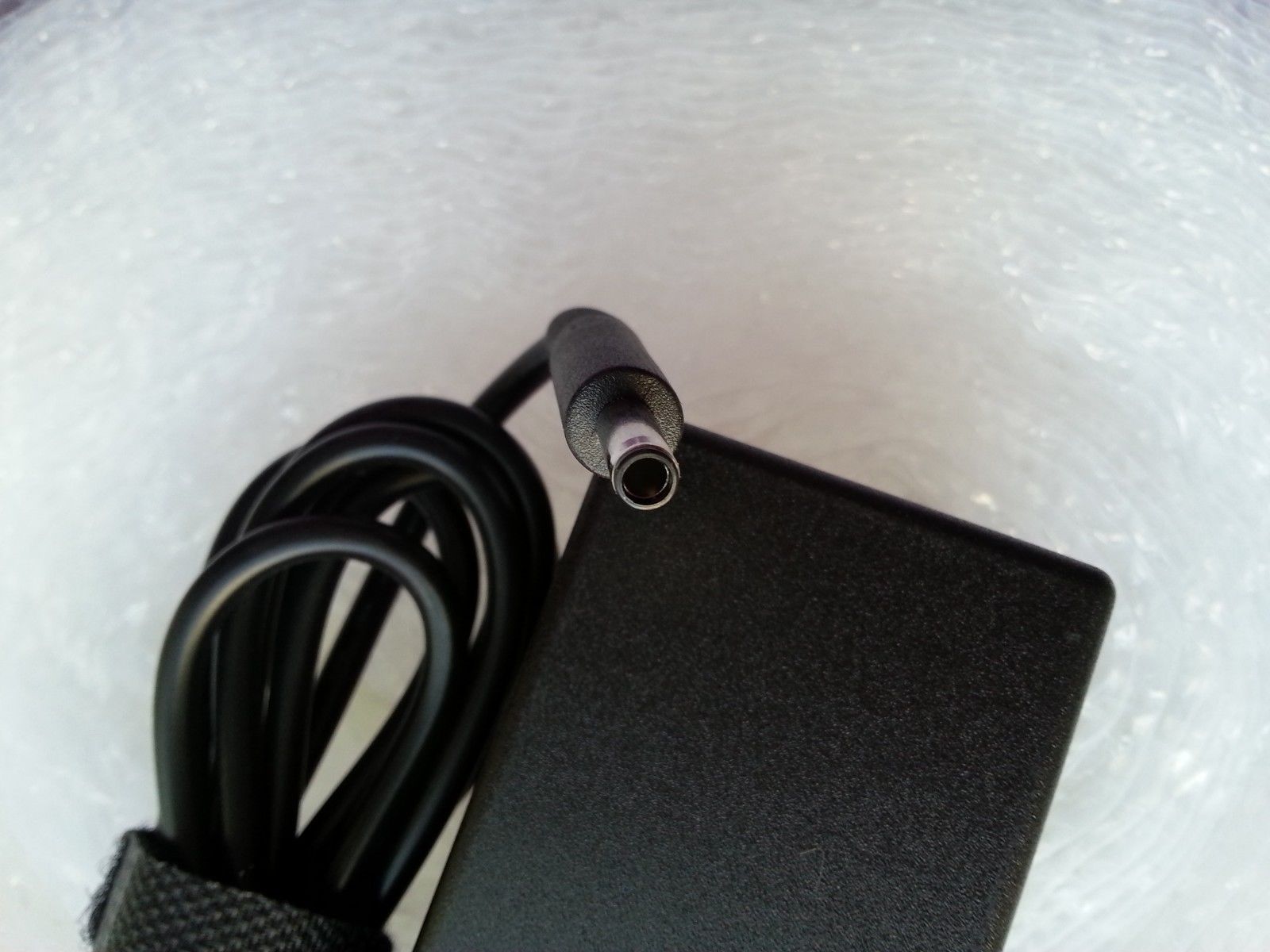 Sạc Laptop Dell Inspiron 15 5100