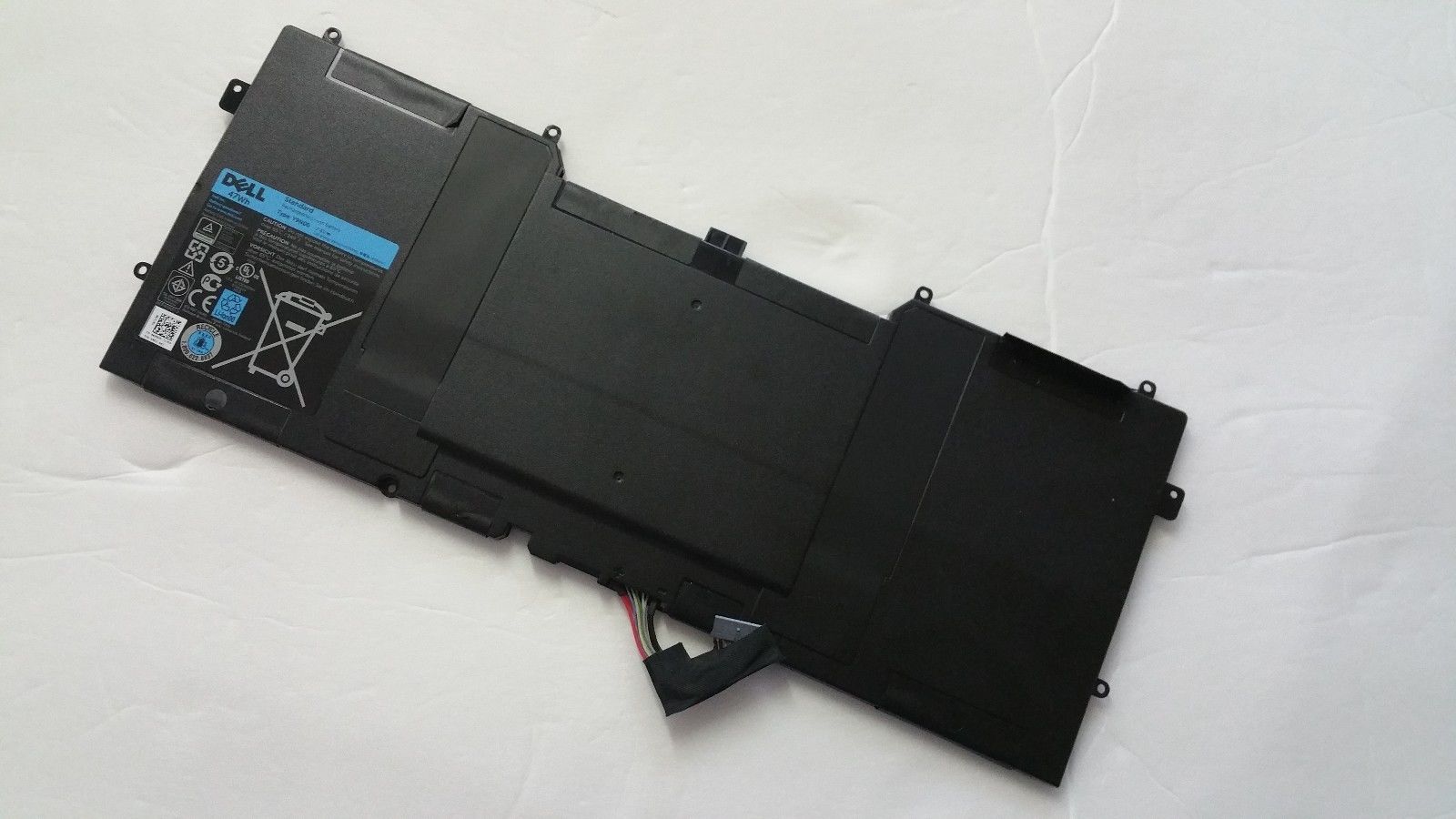 Pin Laptop Dell XPS Y9N00