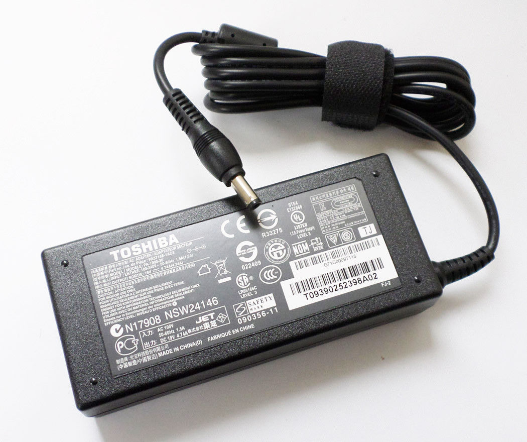 Sạc Adapter Toshiba Satellite L300D
